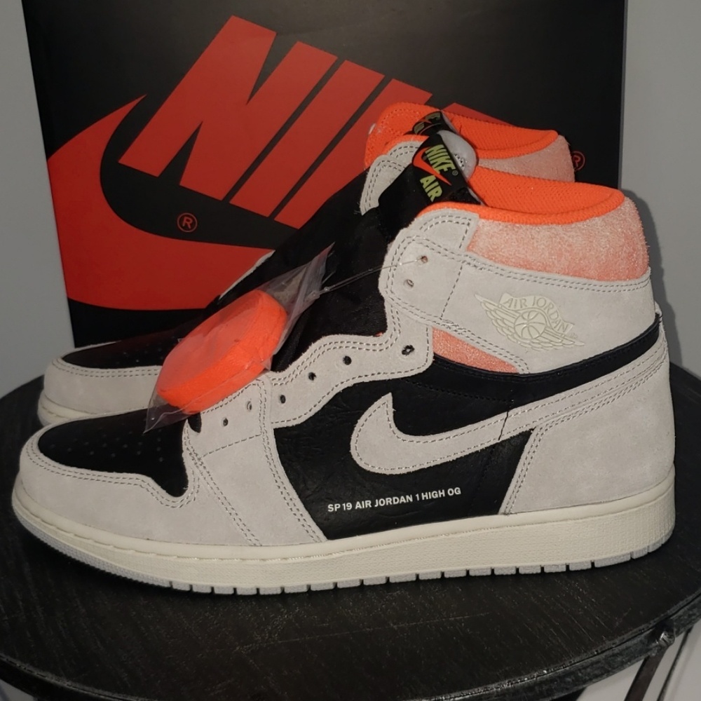 Air jordan 1 retro high OG crimson RARE